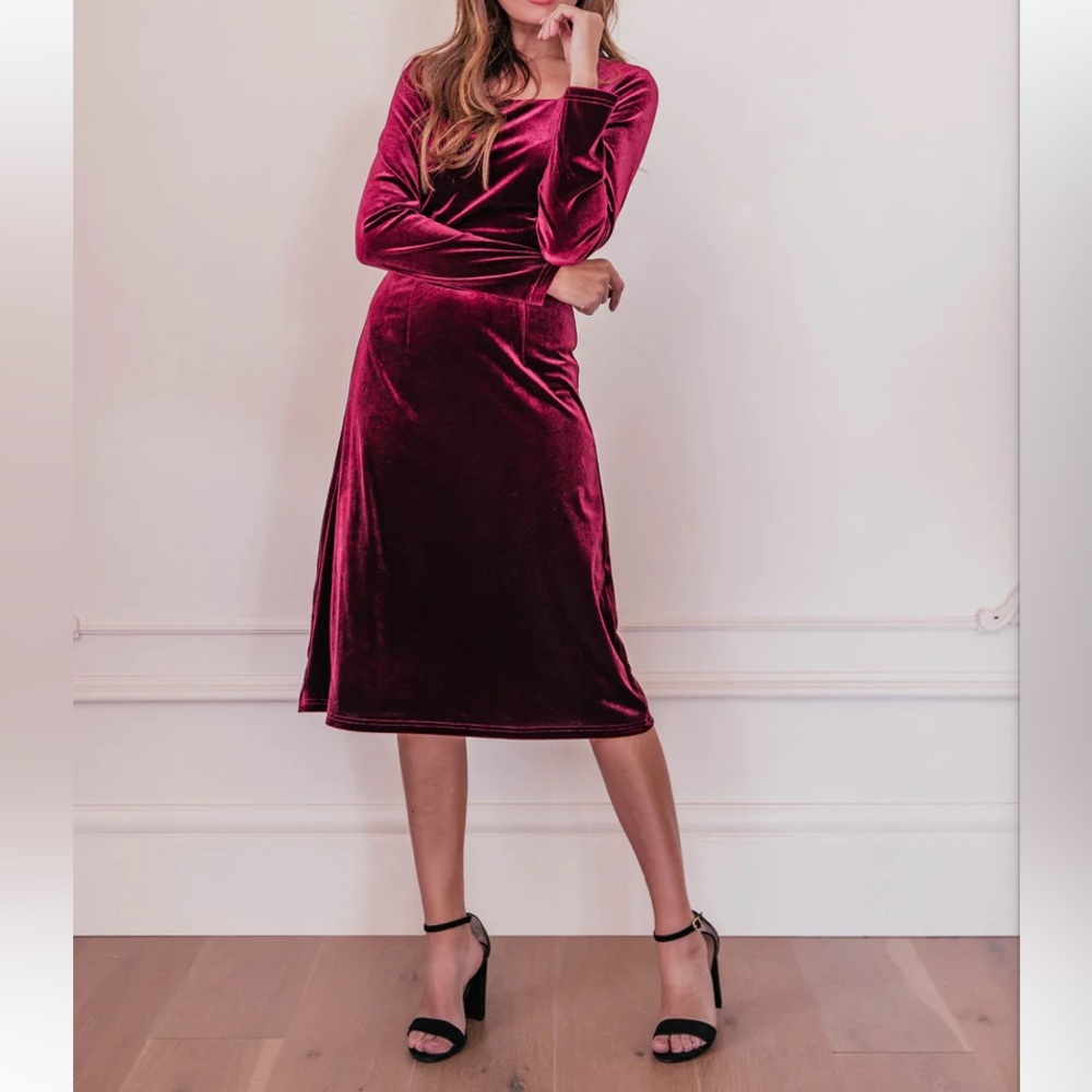 NWT Jessa Kae Wonder Dress- Burgundy
